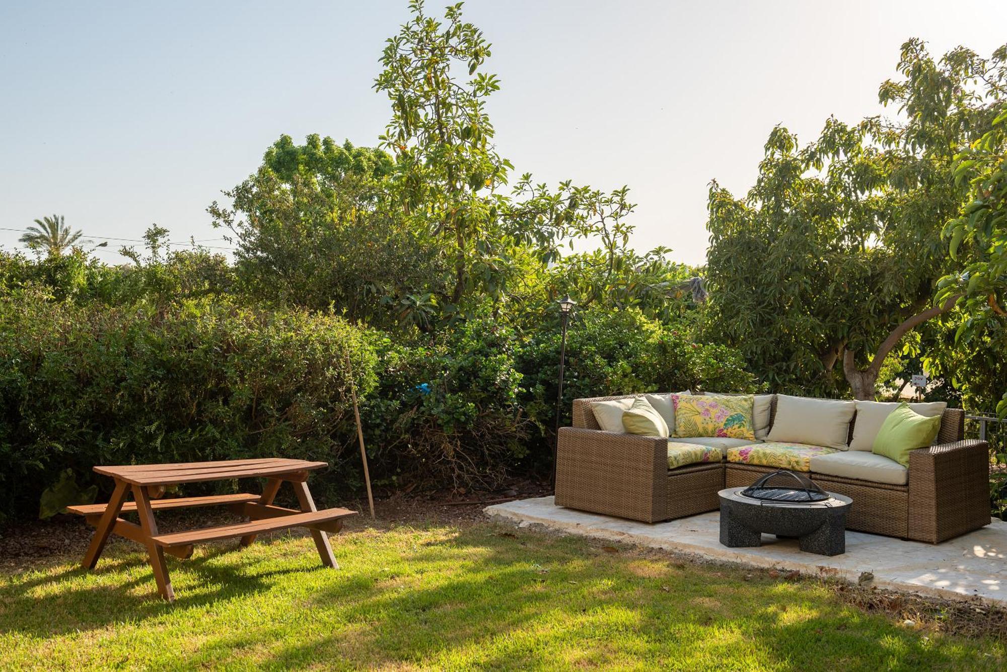 Bar-On Vacation Resort - Nature, Culture, Tours & Tastes Near Nahariyya - בר-און ריזורט, בתי מפונים , טבע, תרבות, סיורים וקולינריה Ben 'Ammi Szoba fotó